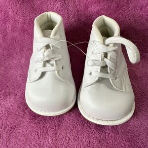 Teeny Toes White Leather Lace Up High Top Crib Shoes Toddler Kids Size 3W